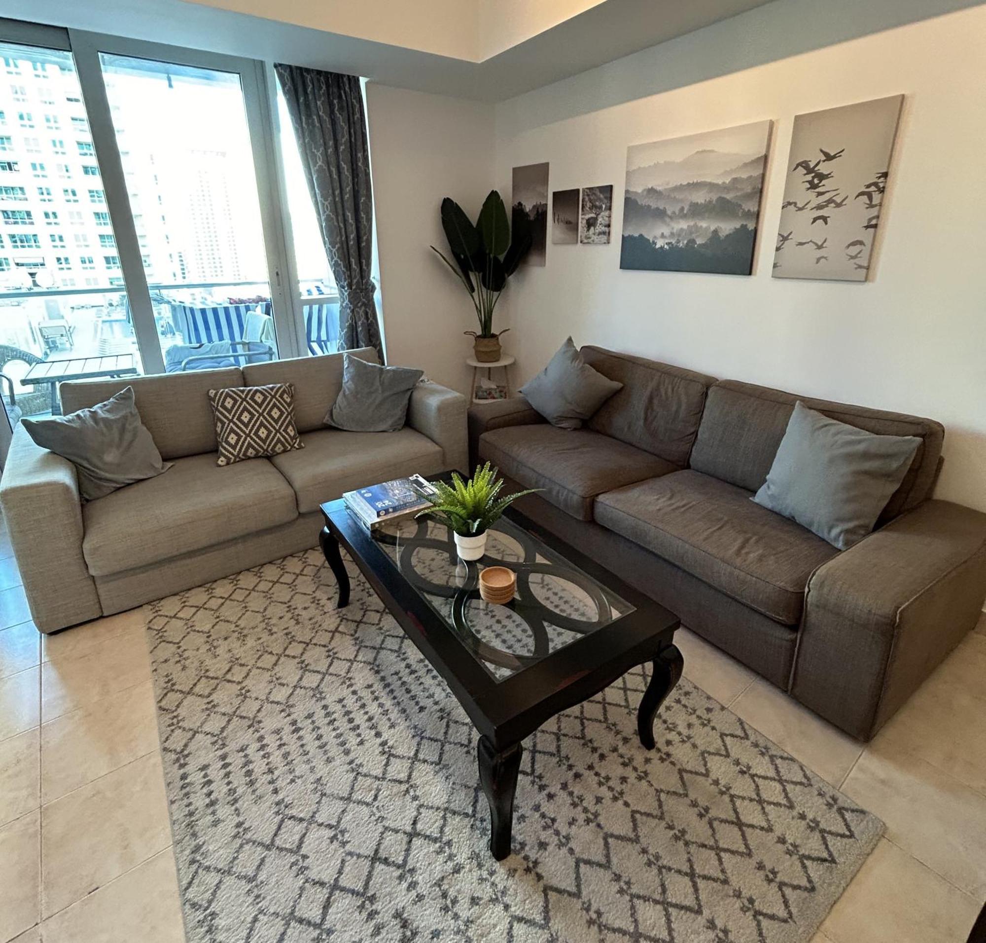 Marina View With Pool, Gym, Tennis Court, 5 Mins To Beach 두바이 외부 사진